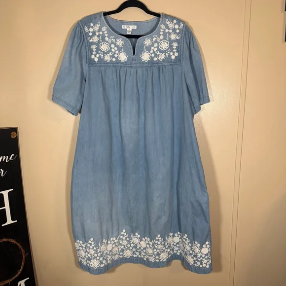 Go Softly Patio House Dress Duster MuMu 1X Floral Embroidered Chambray Denim - Picture 1 of 9